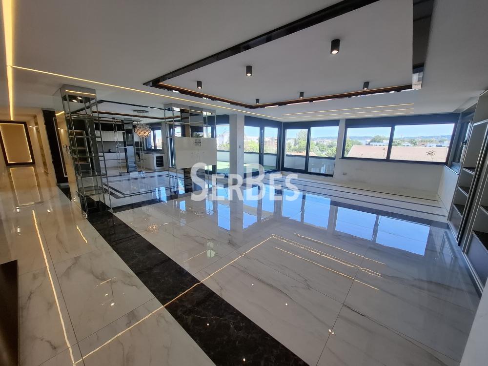 Stan Izdavanje Novi Sad Stan Izdavanje Novi Sad 217 m2