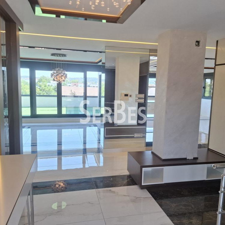 Petosoban stan za izdavanje, Telep, Novi Sad, 217m², 1.700 €/mes