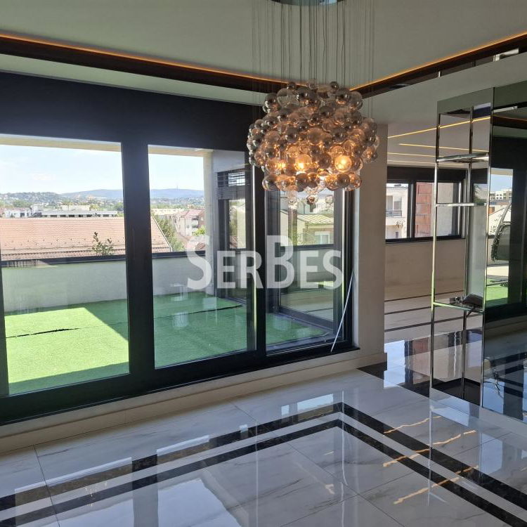 Stan Izdavanje Novi Sad  217 m2