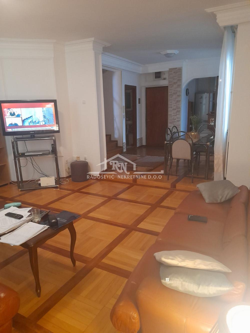 Stan Prodaja Beograd Stan Prodaja Beograd Banovo Brdo 150 m2