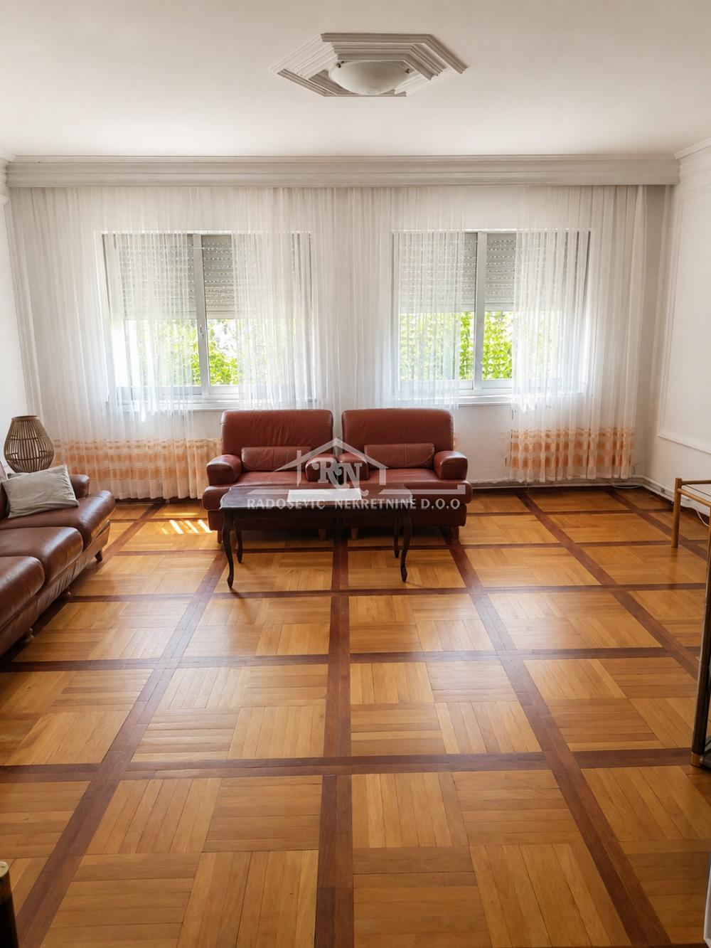Stan Prodaja Beograd Stan Prodaja Beograd Banovo Brdo 150 m2