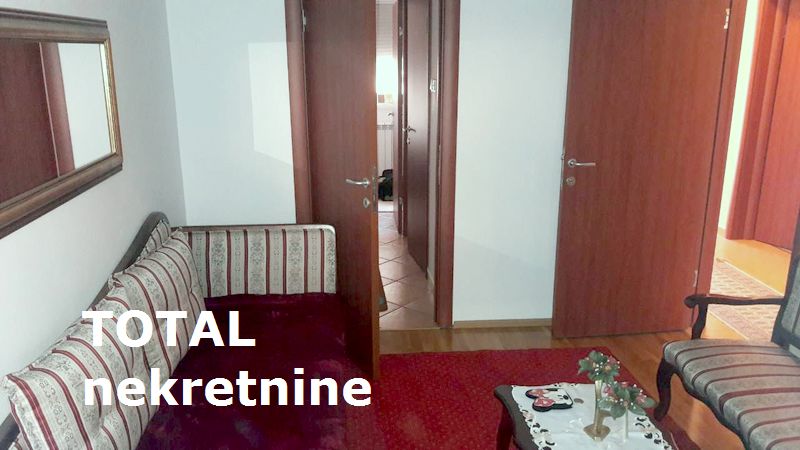 Stan Prodaja Novi Sad  175 m2