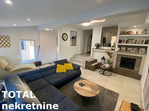 Kuća Prodaja Novi Sad  160 m2