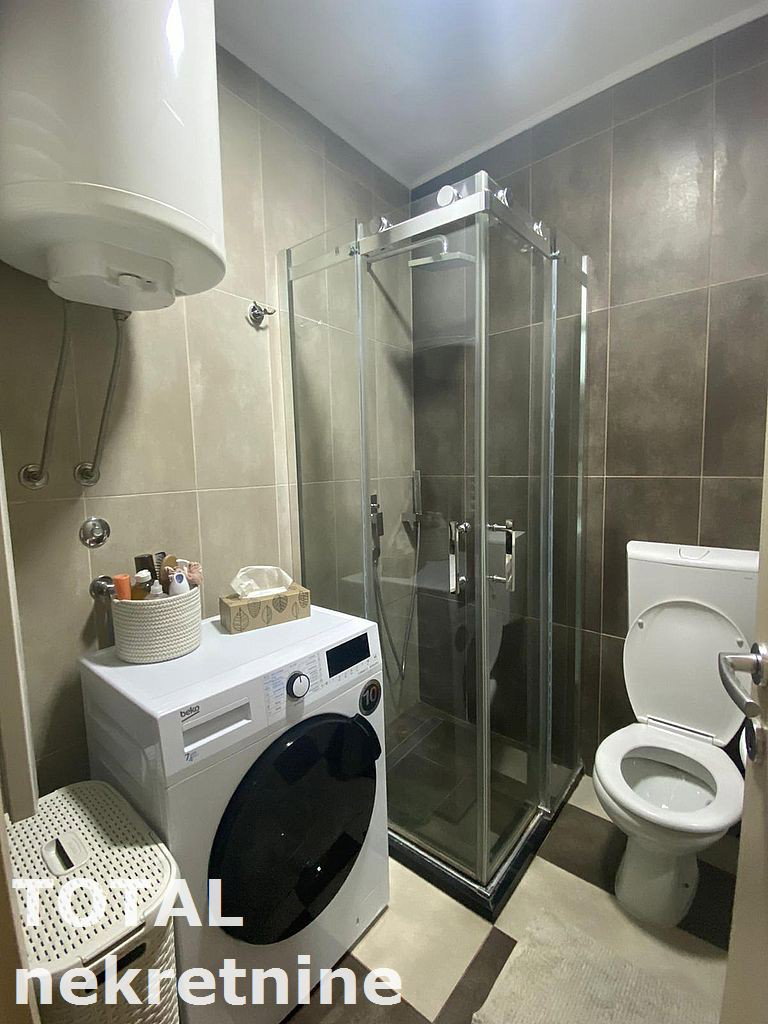Stan Prodaja Novi Sad  41 m2