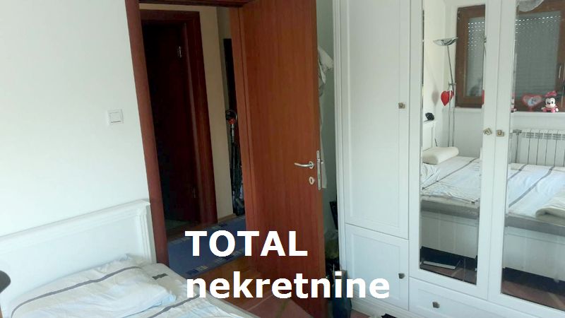 Stan Prodaja Novi Sad  175 m2