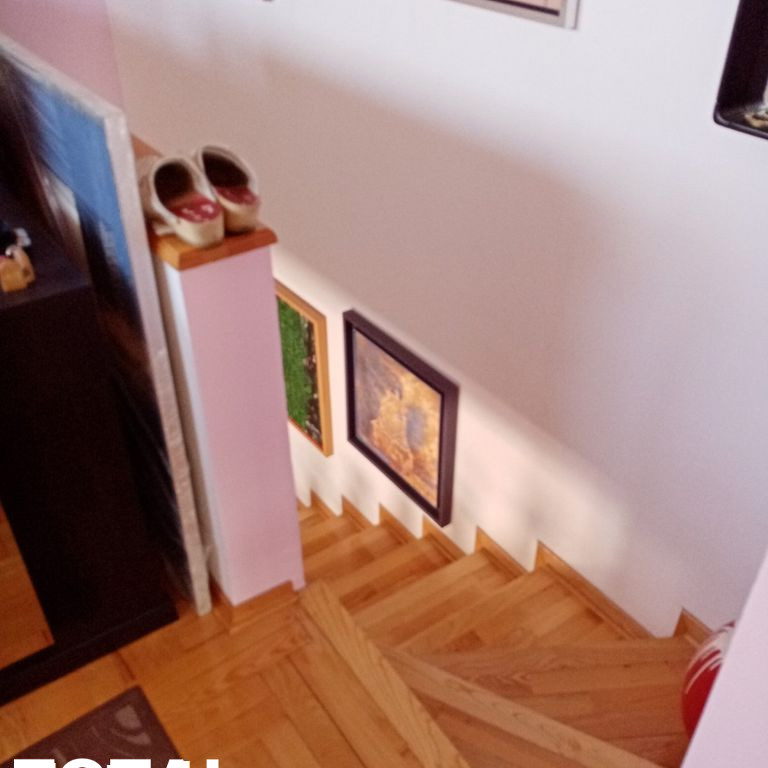 Trosoban stan na prodaju, Nova Detelinara, Novi Sad, 87m², 200.000 €