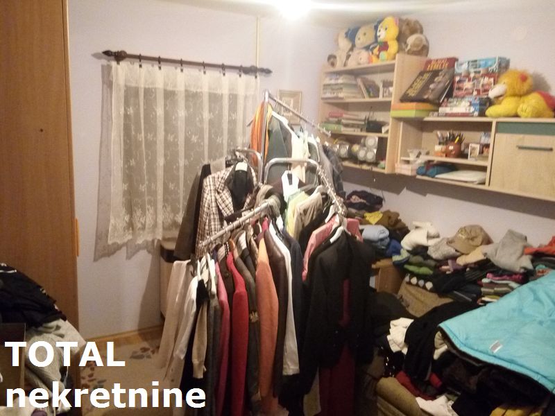 Stan Prodaja Novi Sad  80 m2