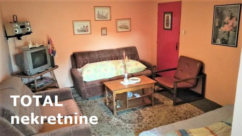 Kuća na prodaju, Kać, Novi Sad, 285m², 300.000 €
