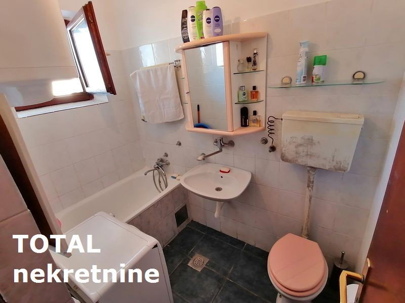Četvorosoban stan na prodaju, Adice, Novi Sad, 144m², 163.150 €