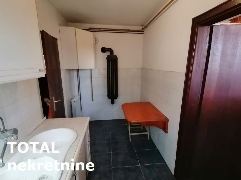 Četvorosoban stan na prodaju, Adice, Novi Sad, 144m², 163.150 €