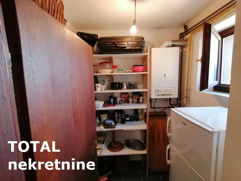 Četvorosoban stan na prodaju, Adice, Novi Sad, 144m², 163.150 €