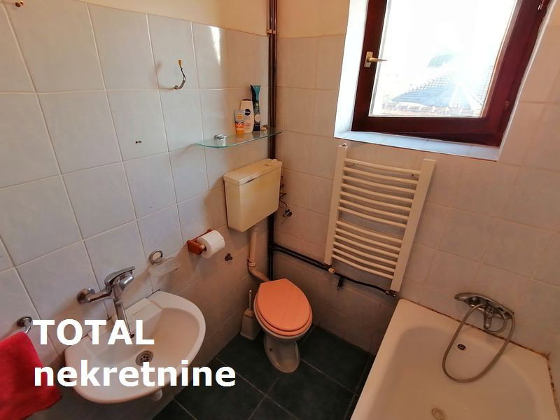 Četvorosoban stan na prodaju, Adice, Novi Sad, 144m², 163.150 €