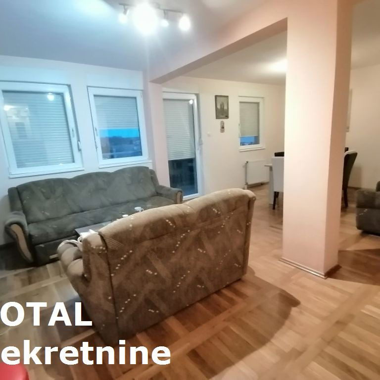 Stan Prodaja Novi Sad  68 m2