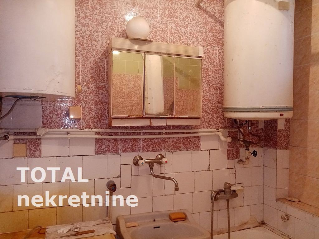 Kuća na prodaju, Beocin-selo, Beočin, 74m², 51.500 €