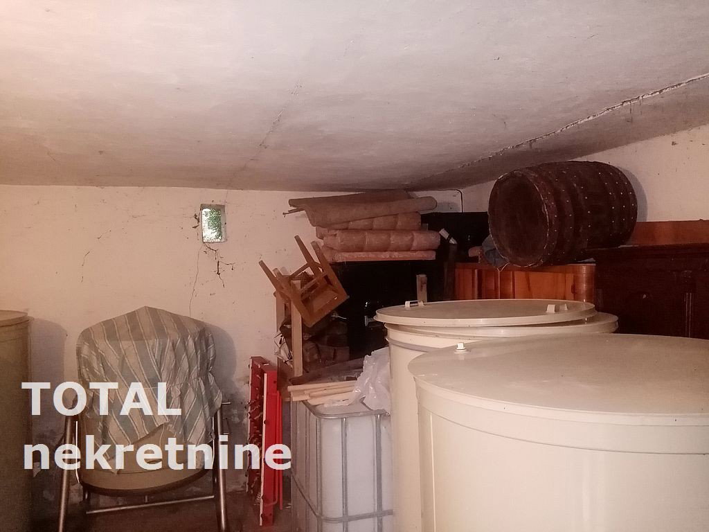 Kuća na prodaju, Beocin-selo, Beočin, 74m², 51.500 €