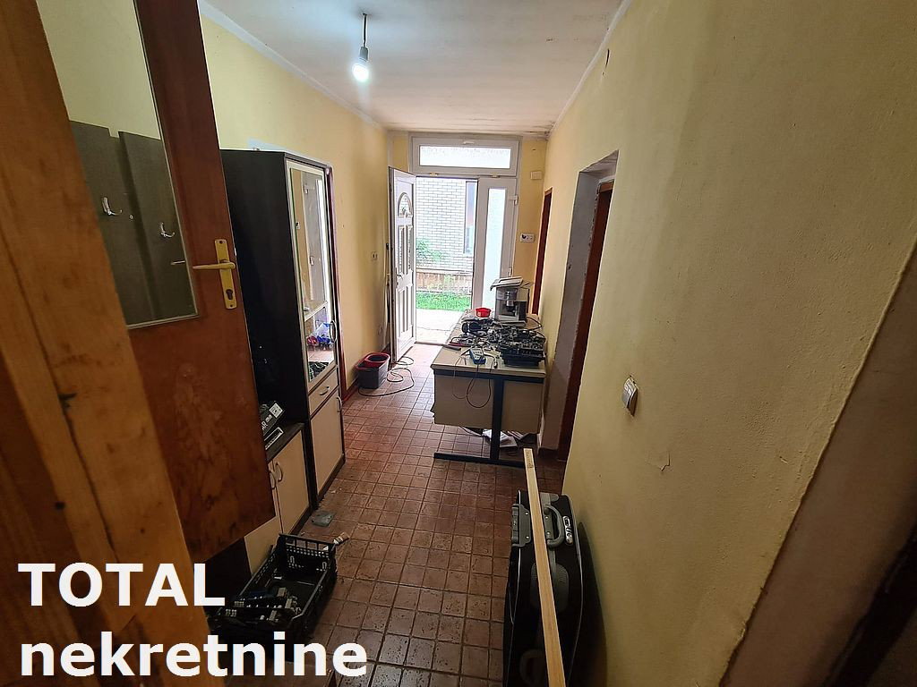 Kuća Prodaja Novi Sad Kuća Prodaja Novi Sad Sadovi 200 m2