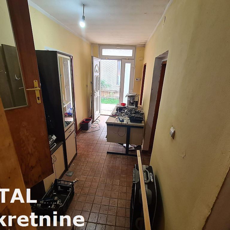 Kuća Prodaja Novi Sad Sadovi 200 m2