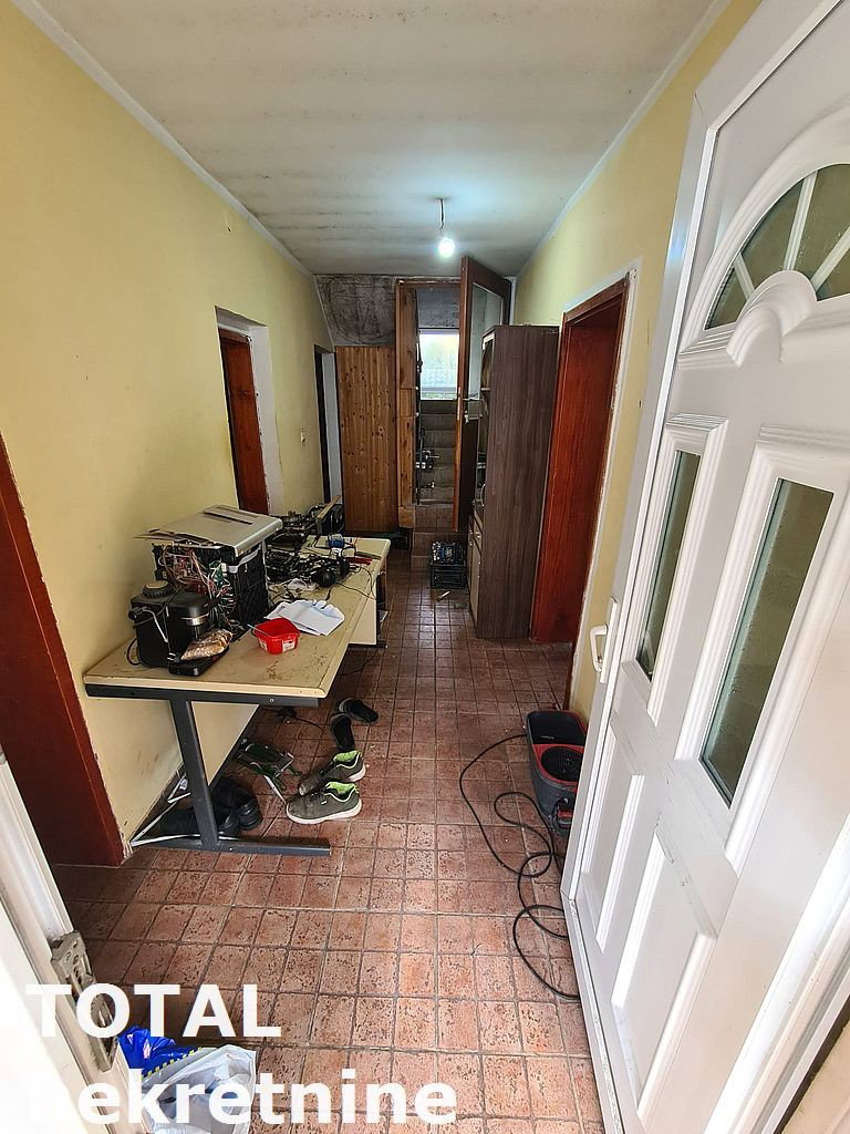Kuća Prodaja Novi Sad Kuća Prodaja Novi Sad Sadovi 200 m2