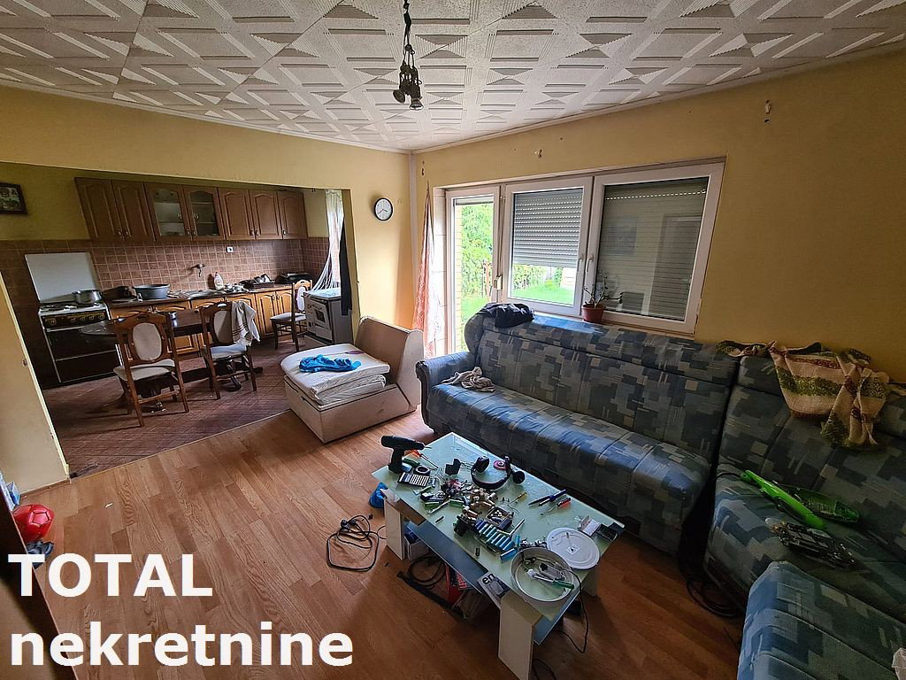 Kuća na prodaju, Sadovi, Novi Sad, 200m², 185.400 €
