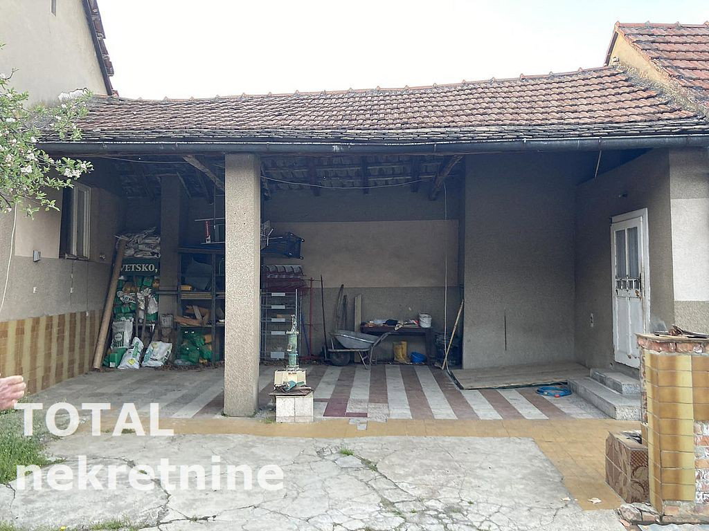 Kuća Prodaja Beočin  74 m2