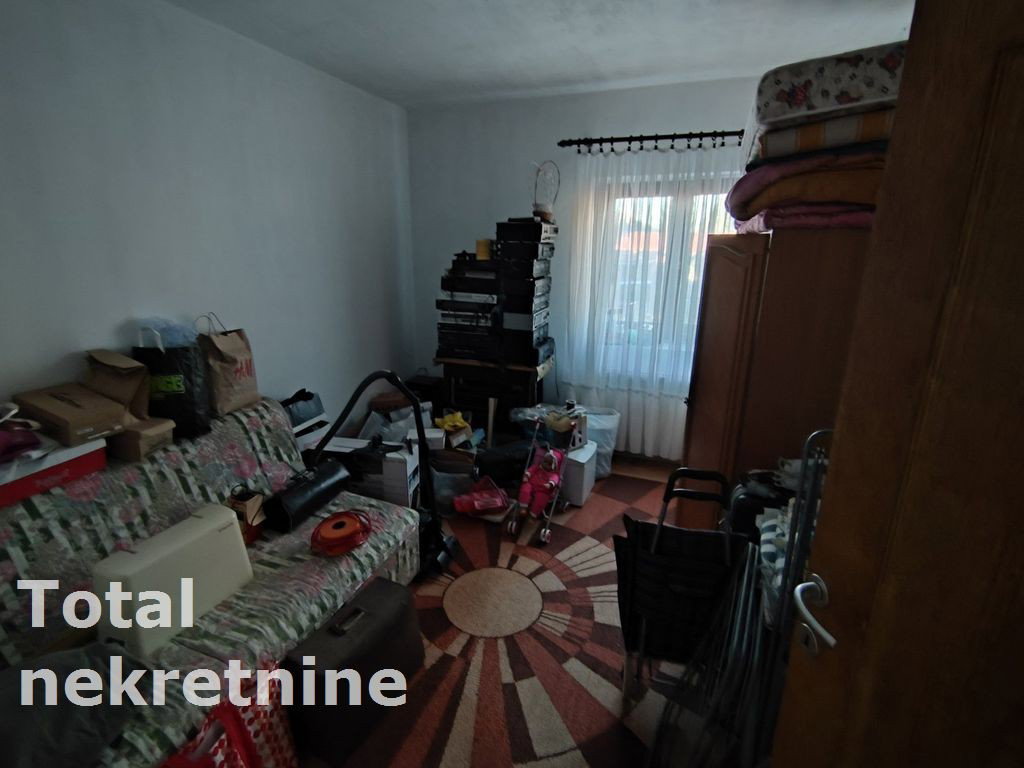 Kuća Prodaja Novi Sad Čardak 400 m2