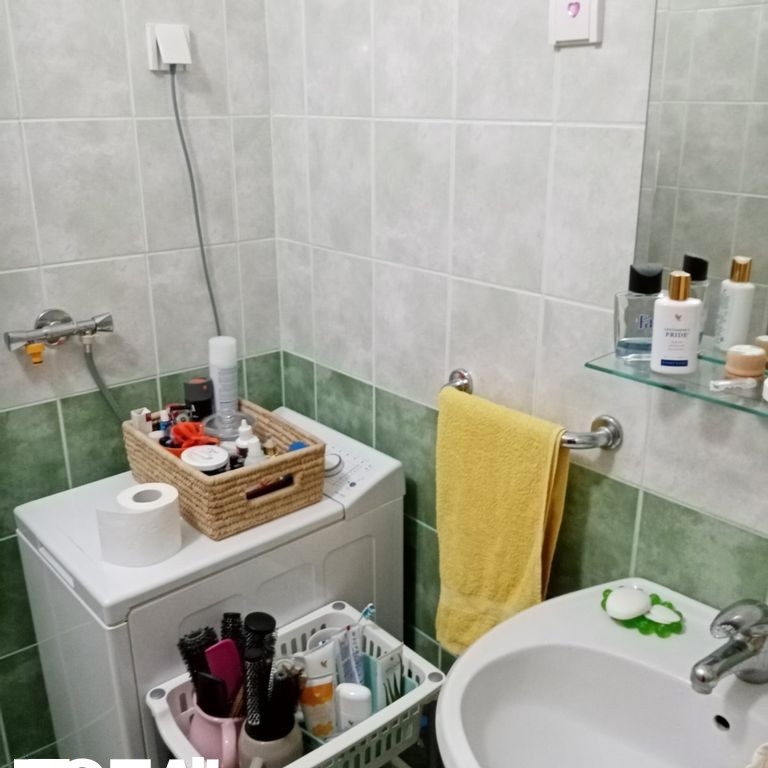 Trosoban stan na prodaju, Nova Detelinara, Novi Sad, 87m², 200.000 €