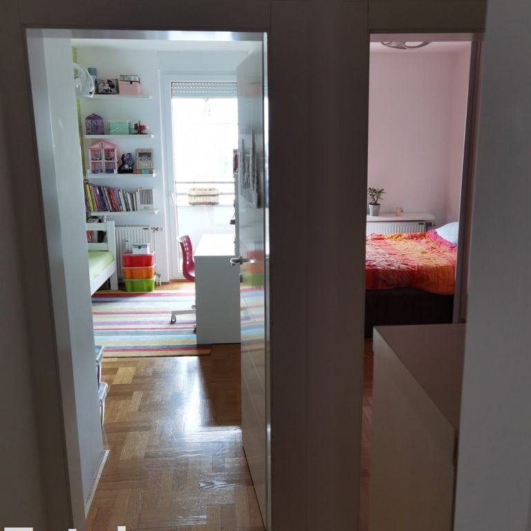 Stan Prodaja Novi Sad  75 m2