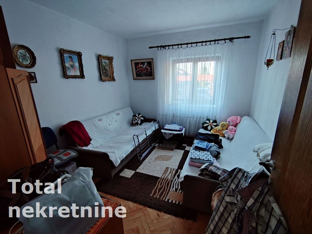 Kuća Prodaja Novi Sad Čardak 400 m2