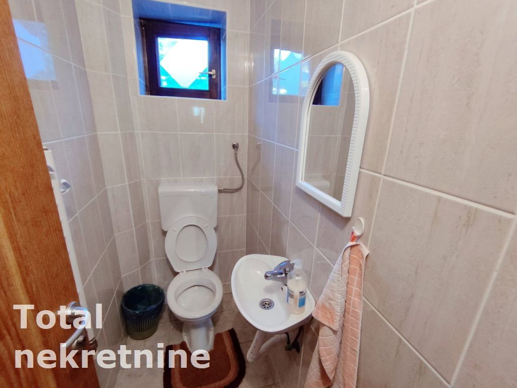 Kuća Prodaja Novi Sad Čardak 400 m2