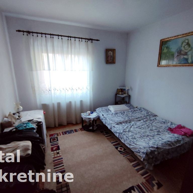 Kuća Prodaja Novi Sad Čardak 400 m2