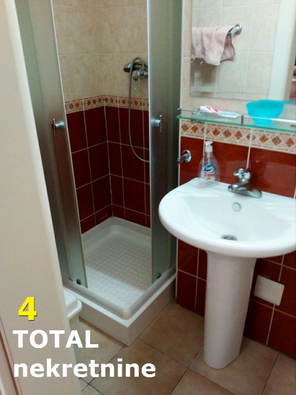 IMG-f9f283c3ea30ead554c3149165030b44-V Četvorosoban stan na prodaju, Bulevar Oslobođenja, Novi Sad, 110m², 185.400 €
