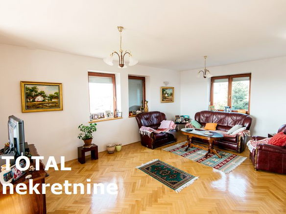 Kuća Prodaja Novi Sad  290 m2