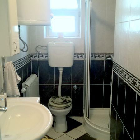 Kuća na prodaju, Veternik, Novi Sad, 220m², 489.000 €