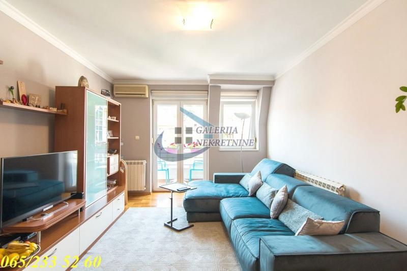 Četvorosoban stan na prodaju, Centar, Beograd, 86m², 299.000 €