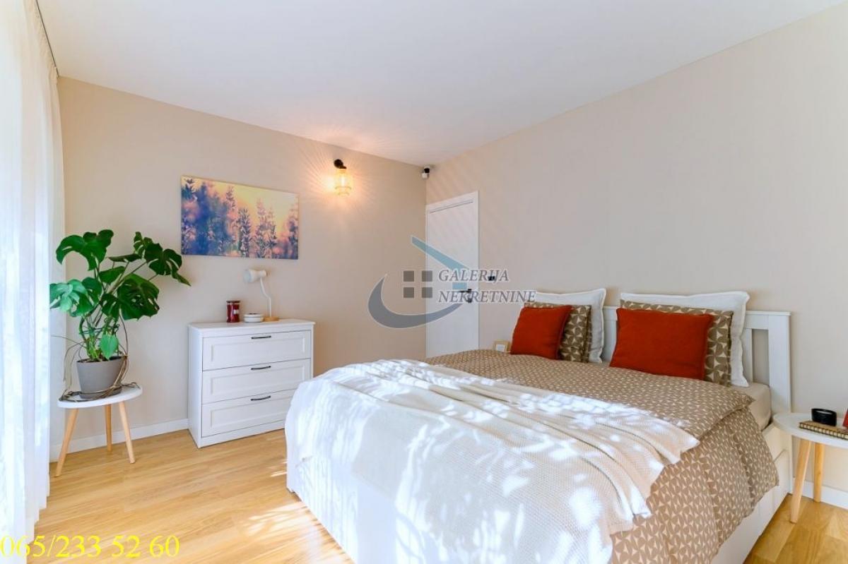 Troiposoban stan na prodaju, Višnjička Banja, Beograd, 74m², Prizemlje, 330.000 €