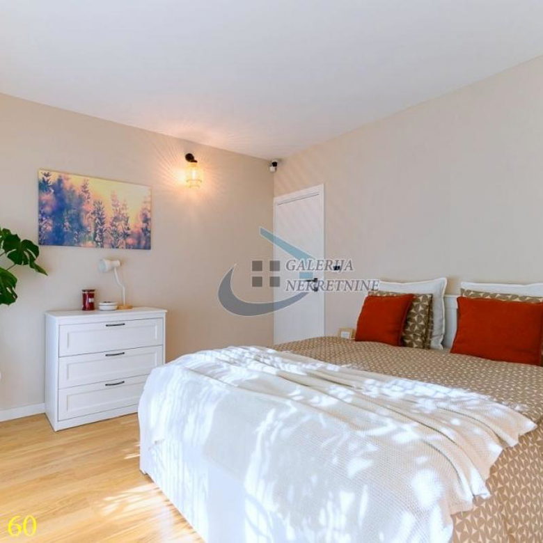 Troiposoban stan na prodaju, Višnjička Banja, Beograd, 74m², Prizemlje, 330.000 €