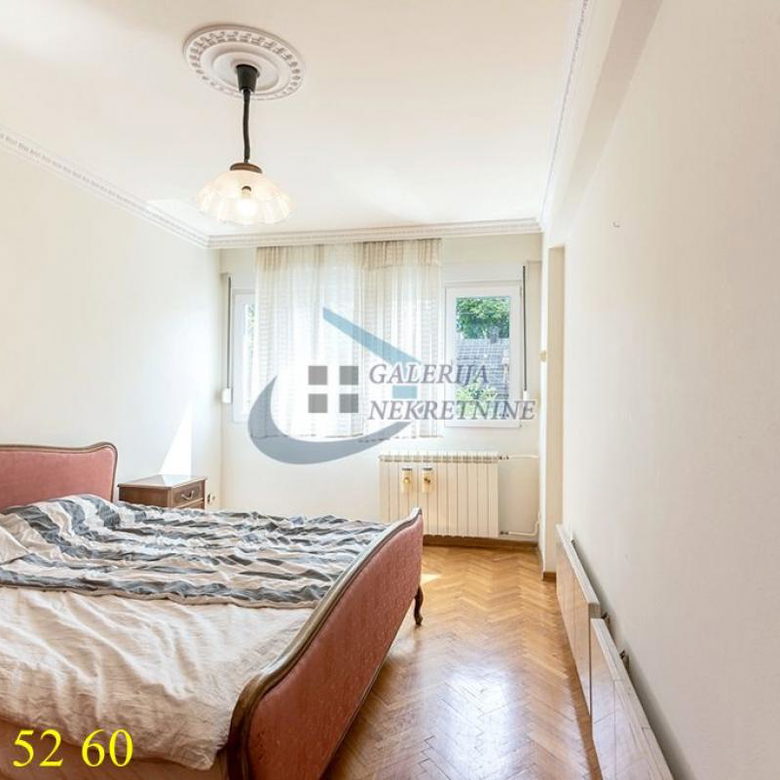 Dvosoban stan na prodaju, Krunski Venac, Beograd, 64m², 285.000 €