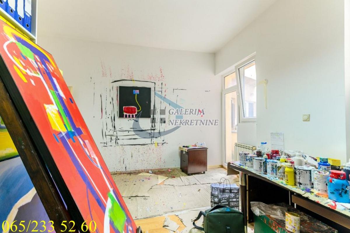 Četvorosoban stan na prodaju, Andrićev Venac, Beograd, 120m², 3. sprat, 670.000 €