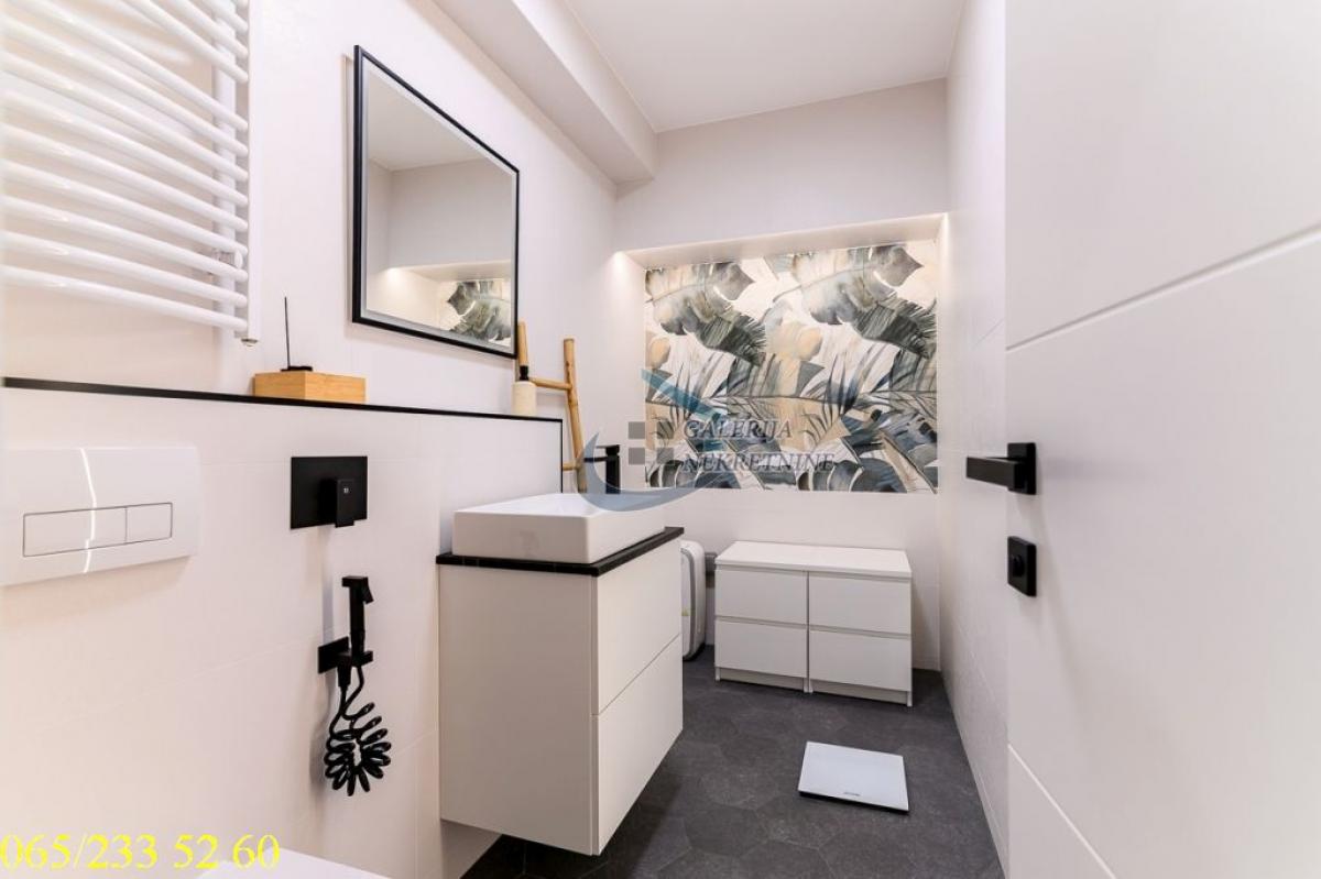 Troiposoban stan na prodaju, Višnjička Banja, Beograd, 74m², Prizemlje, 330.000 €