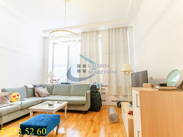 Dvosoban stan na prodaju, Vračar, Beograd, 61m², 305.000 €