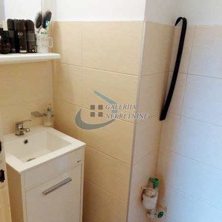 Četvorosoban stan za izdavanje, Žarkovo, Beograd, 109m², 1.000 €/mes