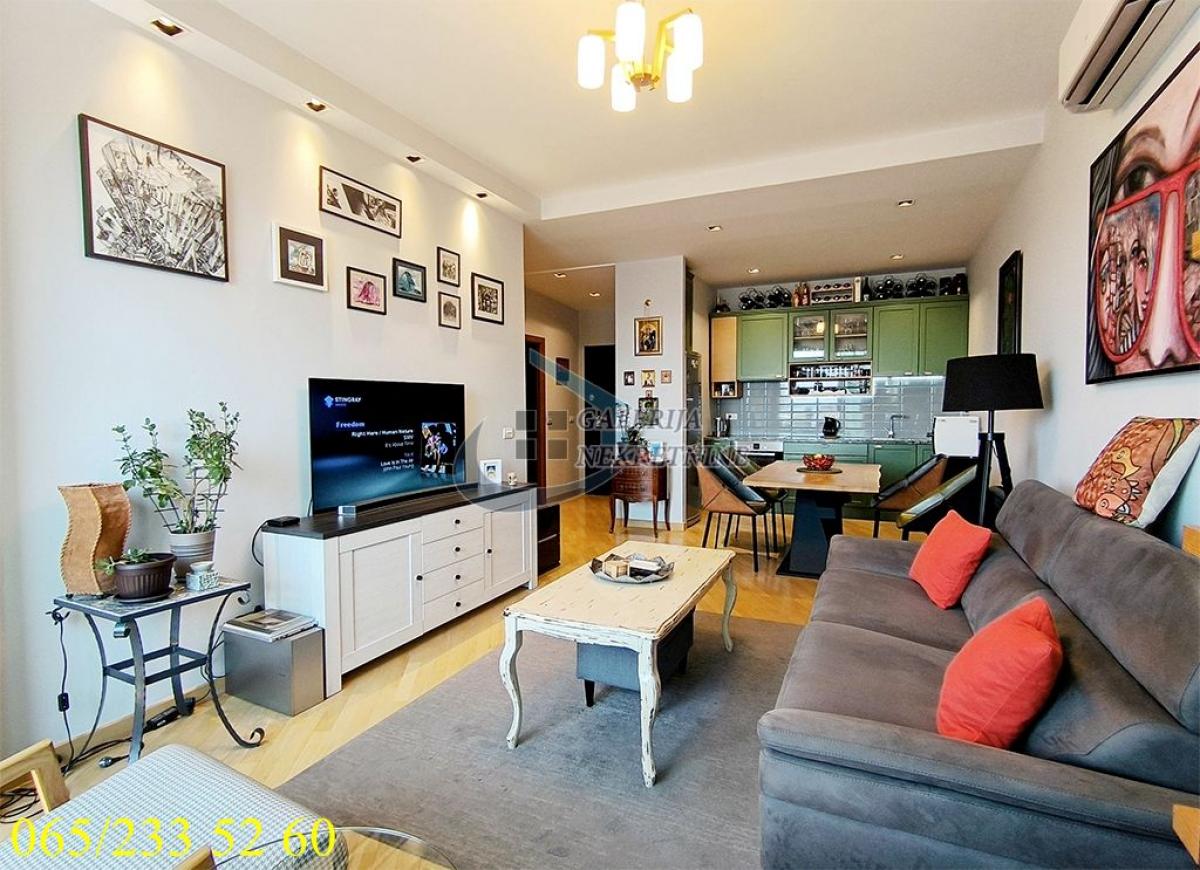 Dvosoban stan na prodaju, Knez Mihailova, Beograd, 62m², 389.000 €