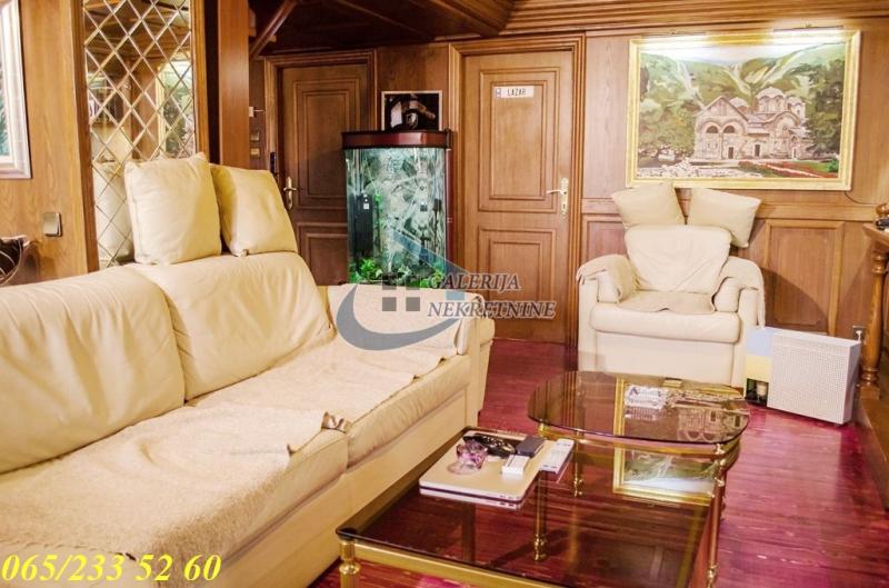 Četvorosoban stan na prodaju, Centar, Beograd, 142m², 280.000 €