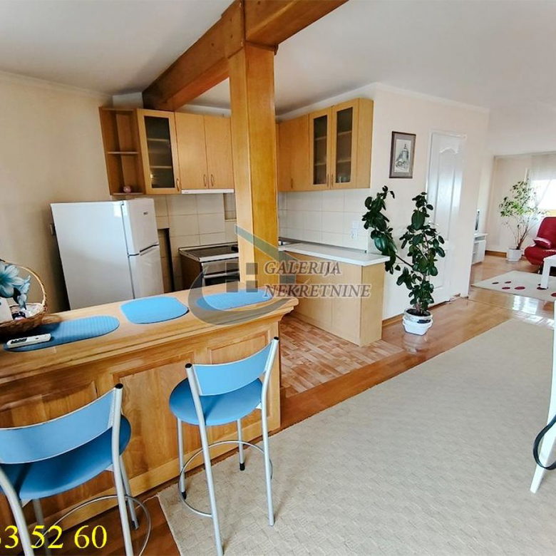 Trosoban stan na prodaju, Vračar, Beograd, 85m², 275.000 €