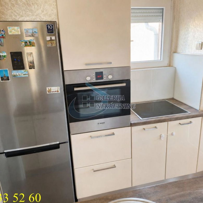 Četvorosoban stan na prodaju, Vojvode Vlahovića, Beograd, 105m², 260.000 €