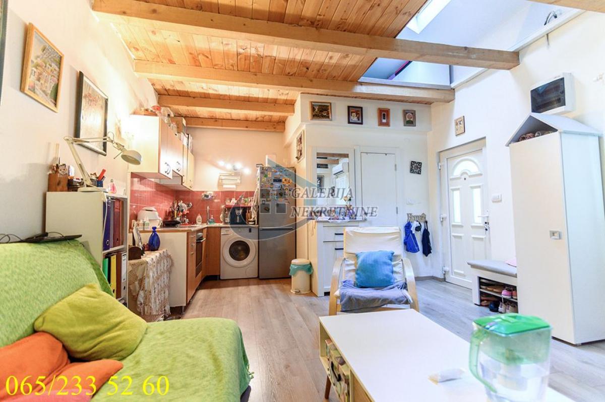 Jednoiposoban stan na prodaju, Vračar, Beograd, 43m², 167.000 €