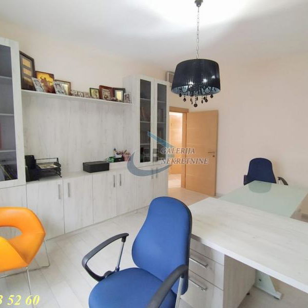 Višesoban stan za izdavanje, Dedinje, Beograd, 369m², 5.000 €/mes