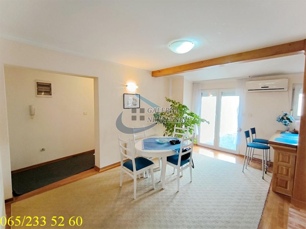 Trosoban stan na prodaju, Vračar, Beograd, 85m², 275.000 €