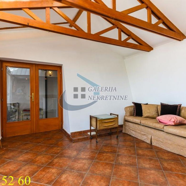 Trosoban stan za izdavanje, Lion, Beograd, 96m², 900 €/mes