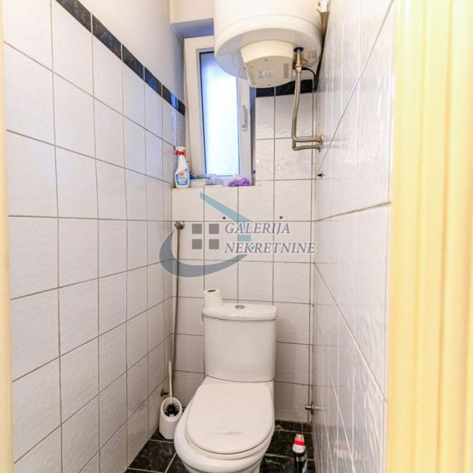 Četvorosoban stan na prodaju, Andrićev Venac, Beograd, 120m², 3. sprat, 670.000 €